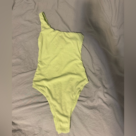 One shoulder bodysuit - Picture 1 of 4